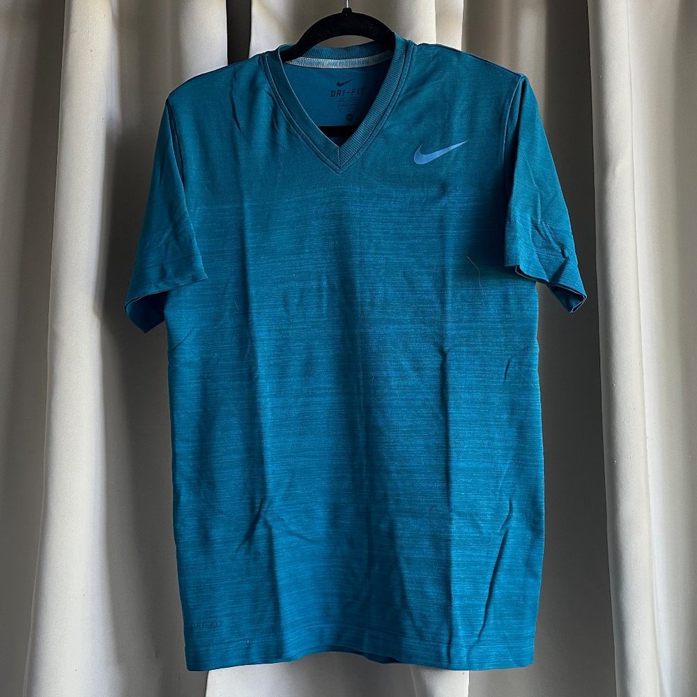 MENS nike dri-fit tshirt